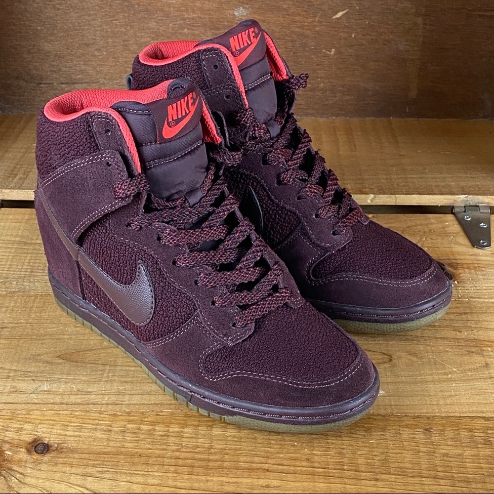 Nike WMNS Dunk Sky Hi Wedge Burgundy